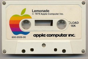 Lemonade_Stand_1979_Apple_itemimage